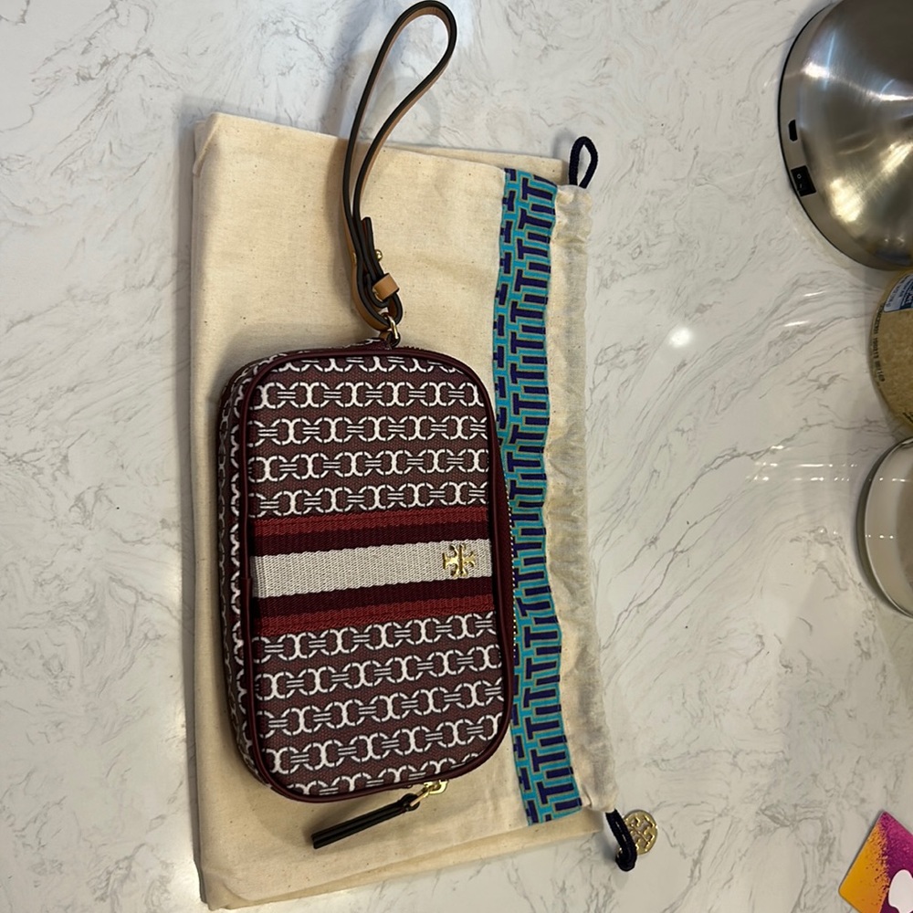 Tory Burch Wristlet